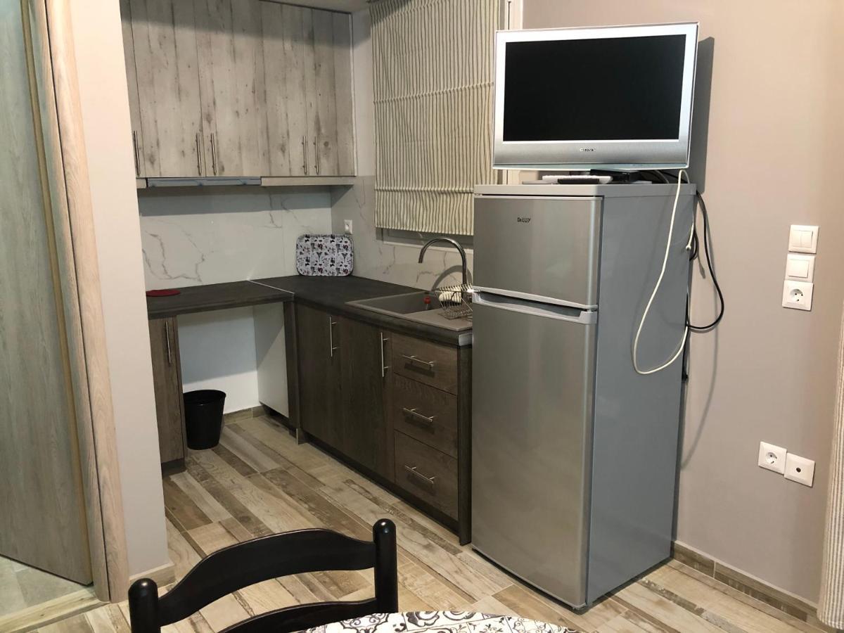 Studios&Apartment Niko Luka 사밀 외부 사진