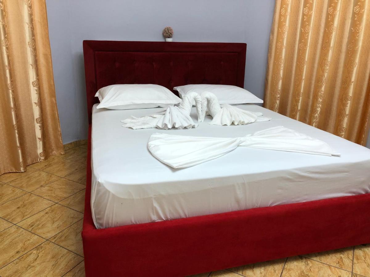 Studios&Apartment Niko Luka 사밀 외부 사진
