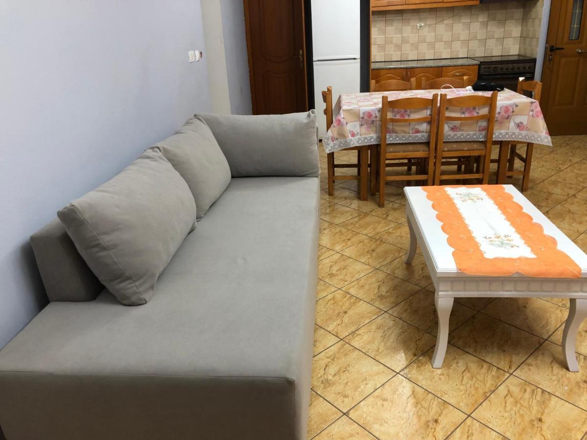 Studios&Apartment Niko Luka 사밀 외부 사진