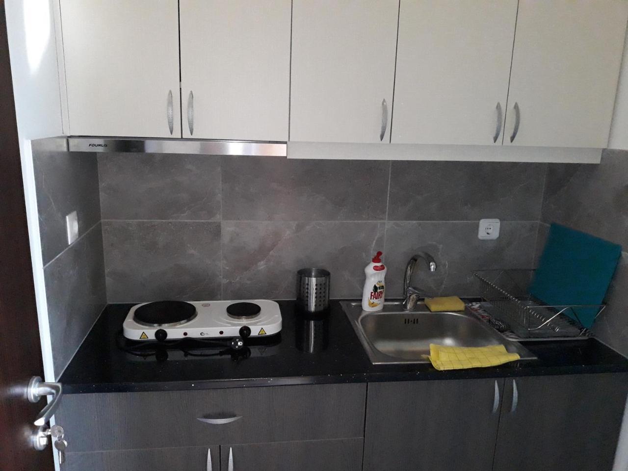 Studios&Apartment Niko Luka 사밀 외부 사진